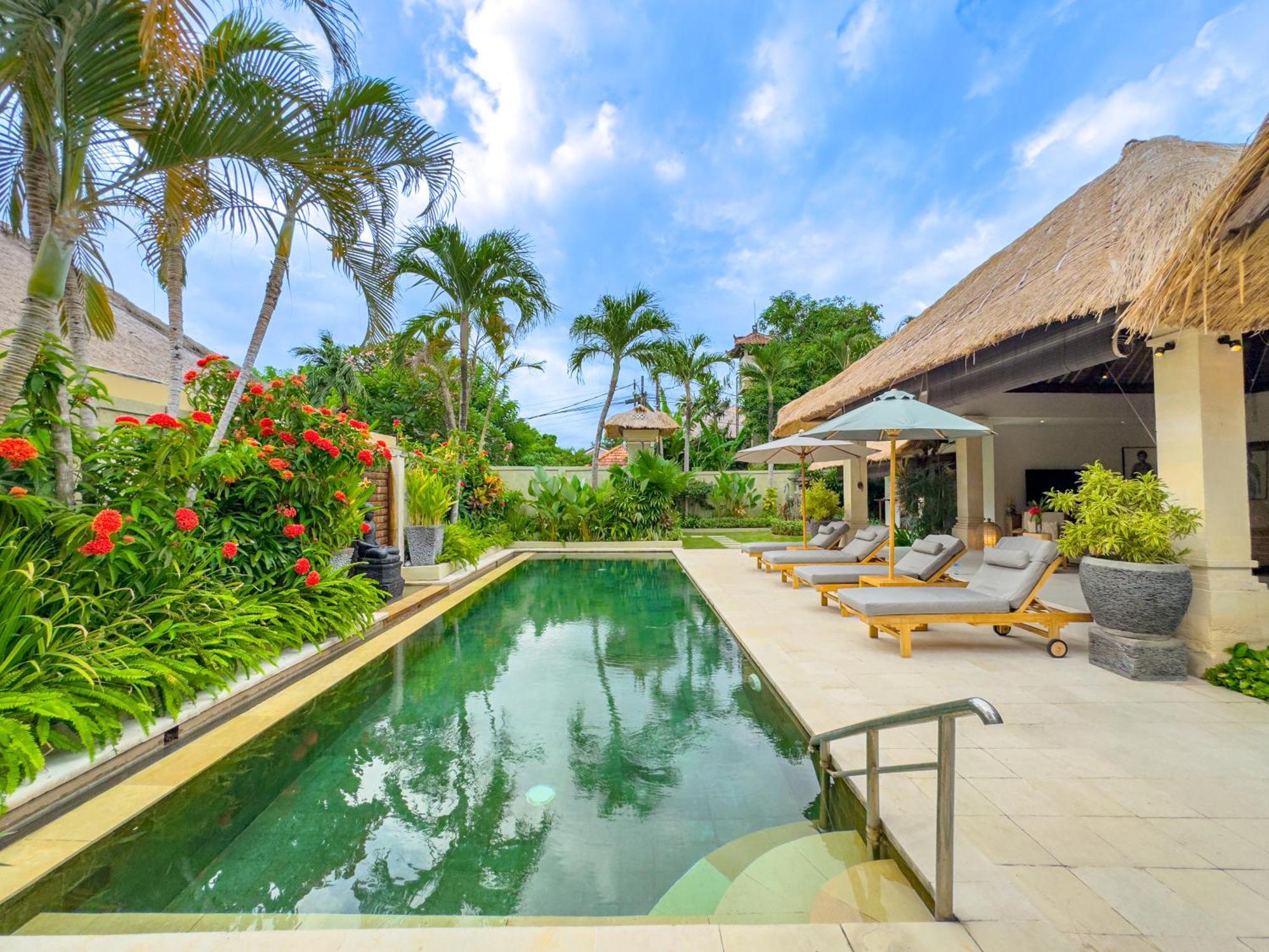 Villa Bugis Seminyak Номер фото